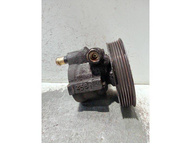 Recambio de bomba direccion para renault kangoo (f/kc0) referencia OEM IAM 7700419117 7700420305A 26053219
