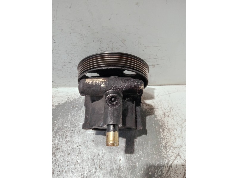 Recambio de bomba direccion para renault kangoo (f/kc0) referencia OEM IAM 7700419117 7700420305A 26053219