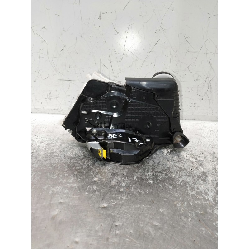 Recambio de motor cierre centralizado delantero izquierdo para toyota yaris 1.3 16v cat referencia OEM IAM T4311140F3 150117 5P