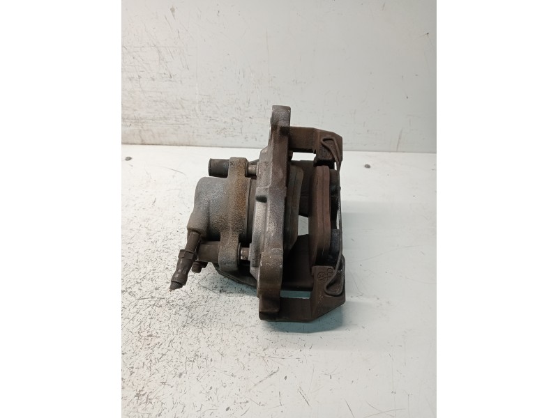 Recambio de pinza freno delantera derecha para audi a4 avant (8k5) (2008) referencia OEM IAM   