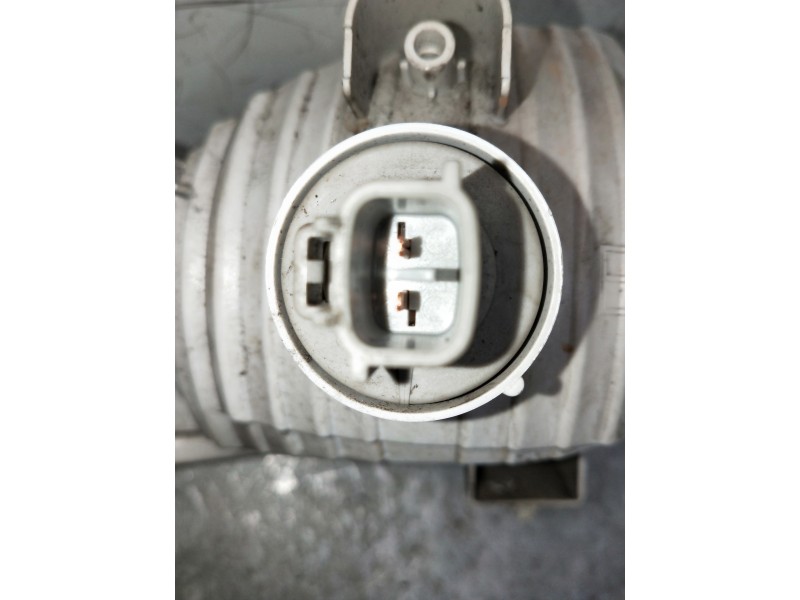 Recambio de piloto trasero derecho paragolpes para toyota yaris 1.3 16v cat referencia OEM IAM   