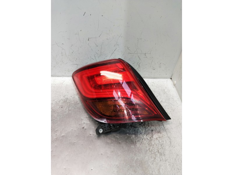 Recambio de piloto trasero izquierdo para toyota yaris 1.3 16v cat referencia OEM IAM   