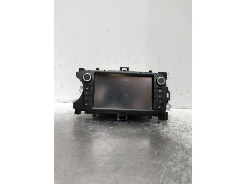 Recambio de sistema audio / radio cd para toyota yaris 1.3 16v cat referencia OEM IAM 861400D100 1380005350B101 