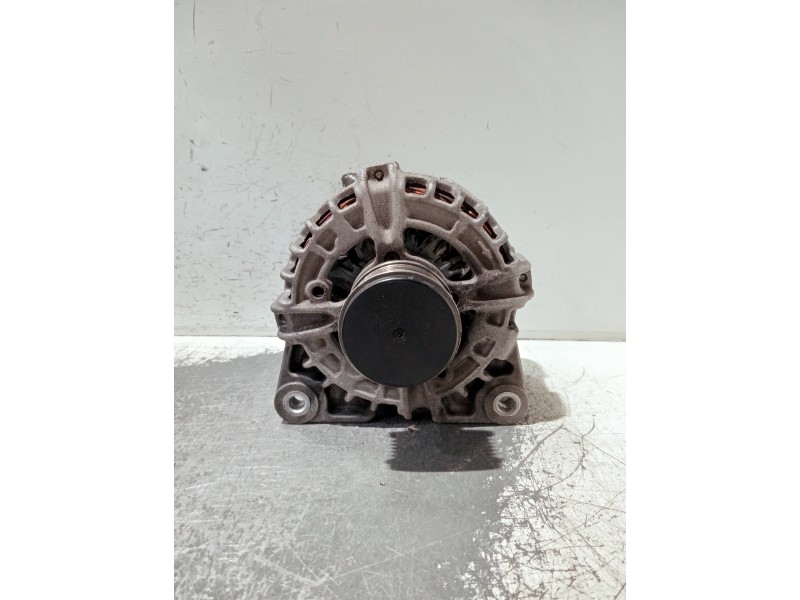 Recambio de alternador para nissan qashqai (j11) referencia OEM IAM 231004EA0A F000BL0825 