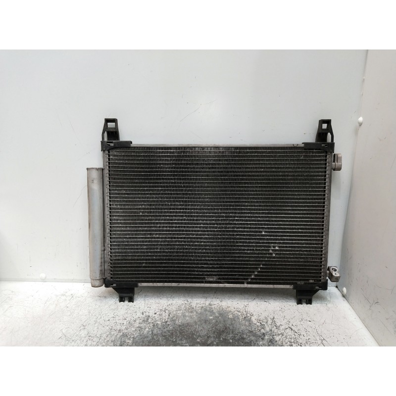 Recambio de condensador / radiador aire acondicionado para toyota yaris 1.3 16v cat referencia OEM IAM 884600D200  
