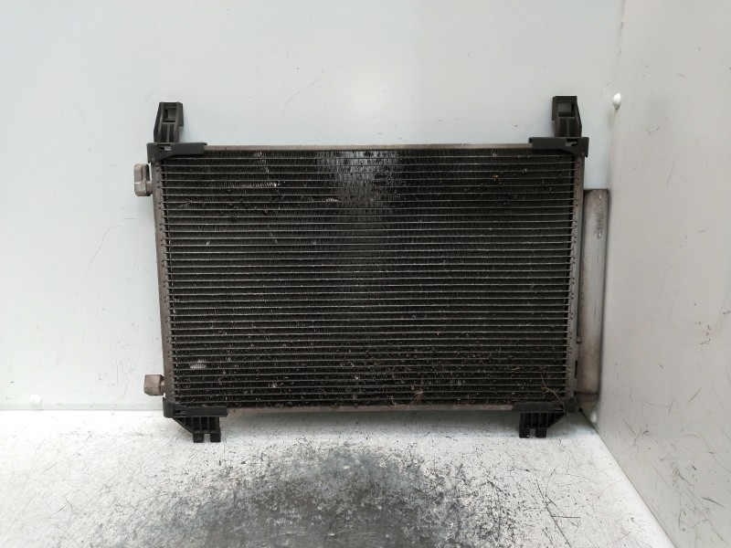 Recambio de condensador / radiador aire acondicionado para toyota yaris 1.3 16v cat referencia OEM IAM 884600D200  