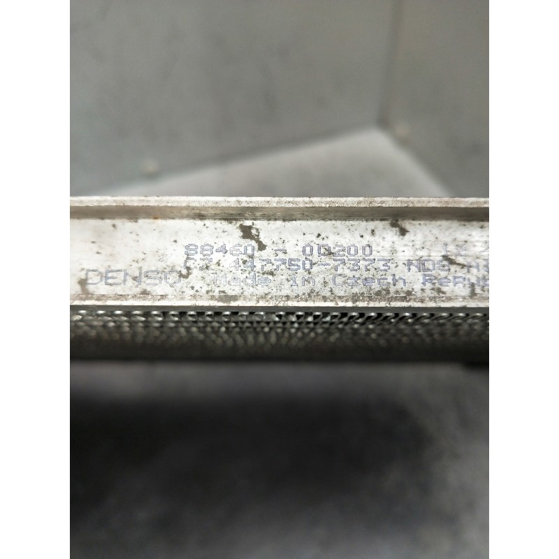 Recambio de condensador / radiador aire acondicionado para toyota yaris 1.3 16v cat referencia OEM IAM 884600D200  