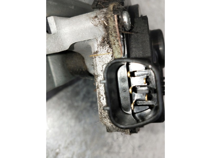 Recambio de motor limpia delantero para toyota yaris 1.3 16v cat referencia OEM IAM 851100D190 1593004134 