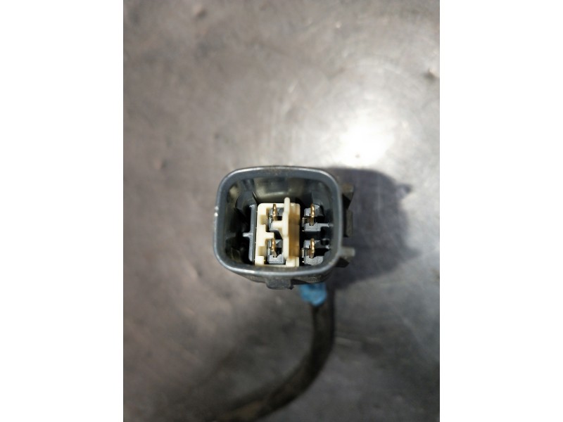 Recambio de sonda lambda para toyota yaris 1.3 16v cat referencia OEM IAM 8946552740  