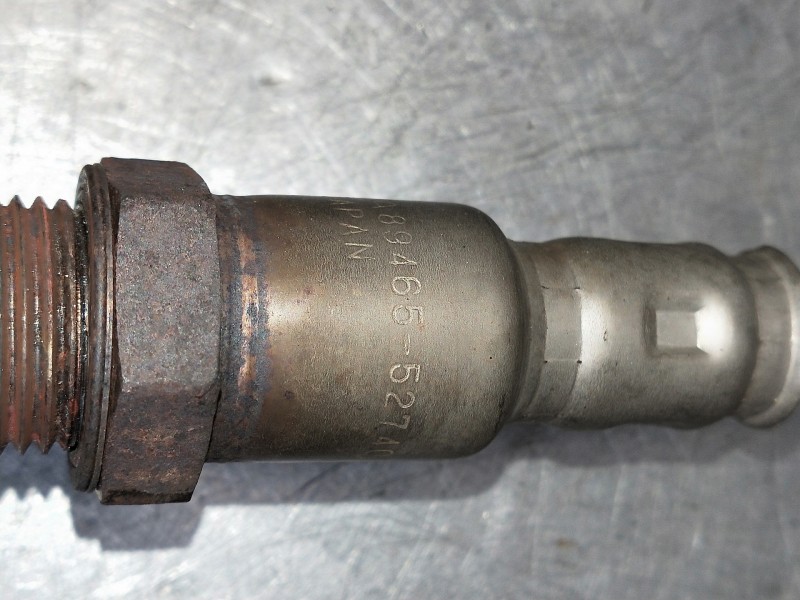 Recambio de sonda lambda para toyota yaris 1.3 16v cat referencia OEM IAM 8946552740  