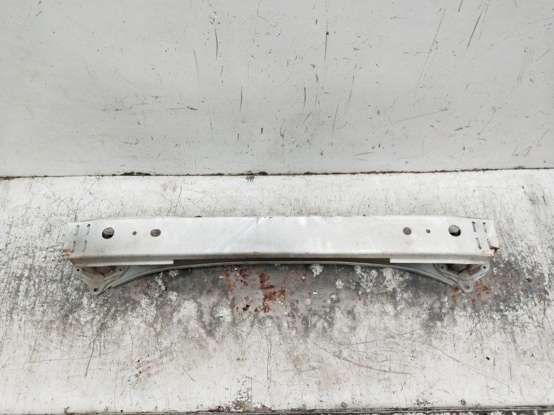 Recambio de refuerzo paragolpes trasero para toyota yaris 1.3 16v cat referencia OEM IAM   