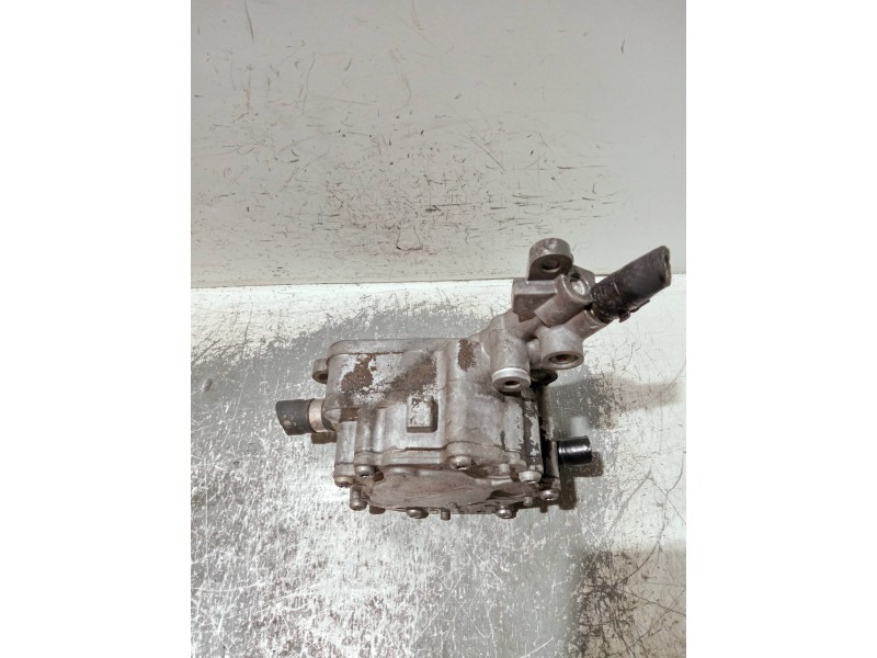 Recambio de depresor freno / bomba vacio para volkswagen golf iv berlina (1j1) referencia OEM IAM 040712A2  