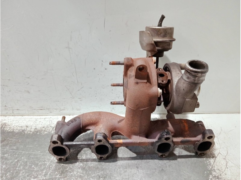 Recambio de turbocompresor para volkswagen golf iv berlina (1j1) referencia OEM IAM 038253016 KP39A0006 