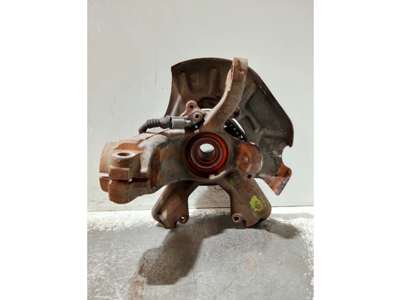 Recambio de mangueta delantera derecha para volkswagen golf iv berlina (1j1) referencia OEM IAM 1J06A  