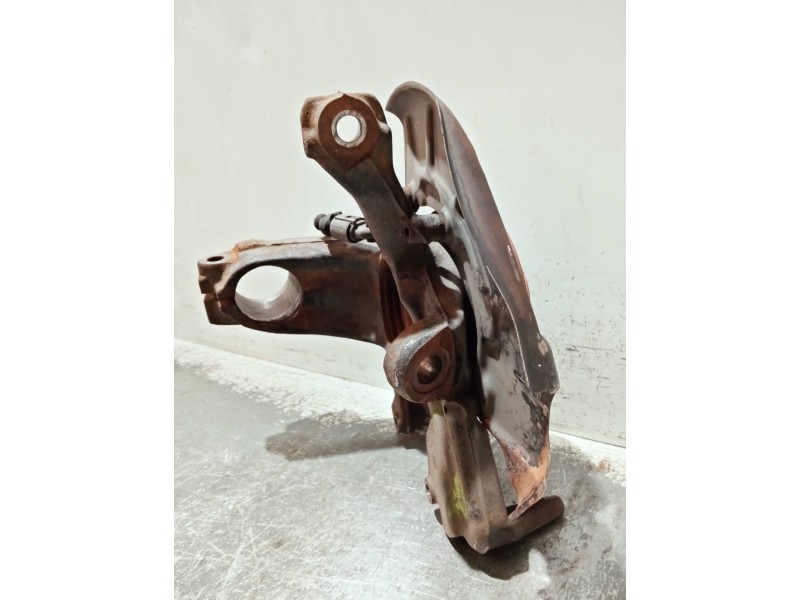 Recambio de mangueta delantera derecha para volkswagen golf iv berlina (1j1) referencia OEM IAM 1J06A  