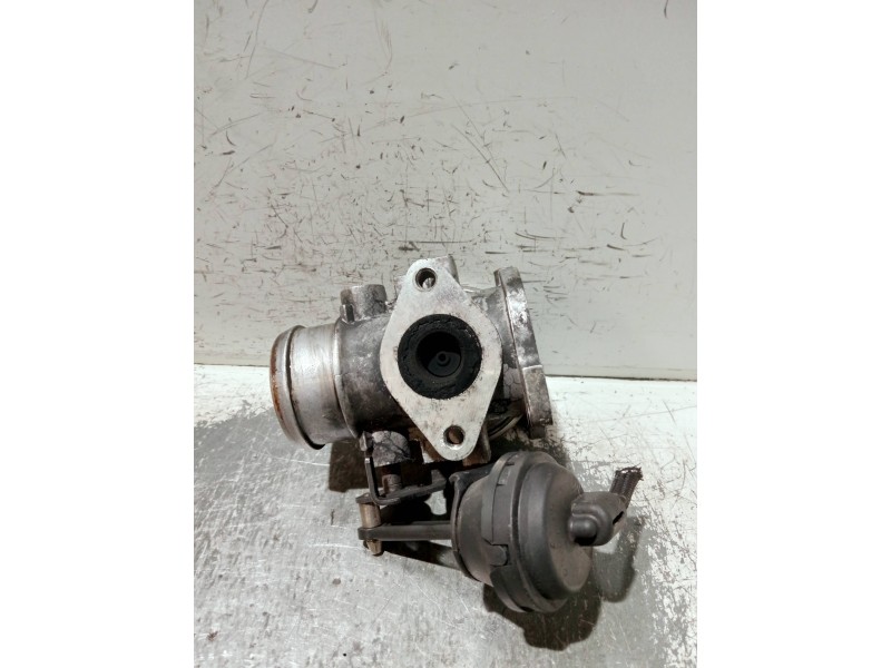 Recambio de valvula egr para volkswagen golf iv berlina (1j1) referencia OEM IAM 038129637B 038131501E 
