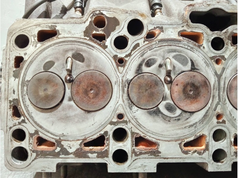 Recambio de culata para volkswagen golf iv berlina (1j1) referencia OEM IAM 038103373R 038103469 ATD