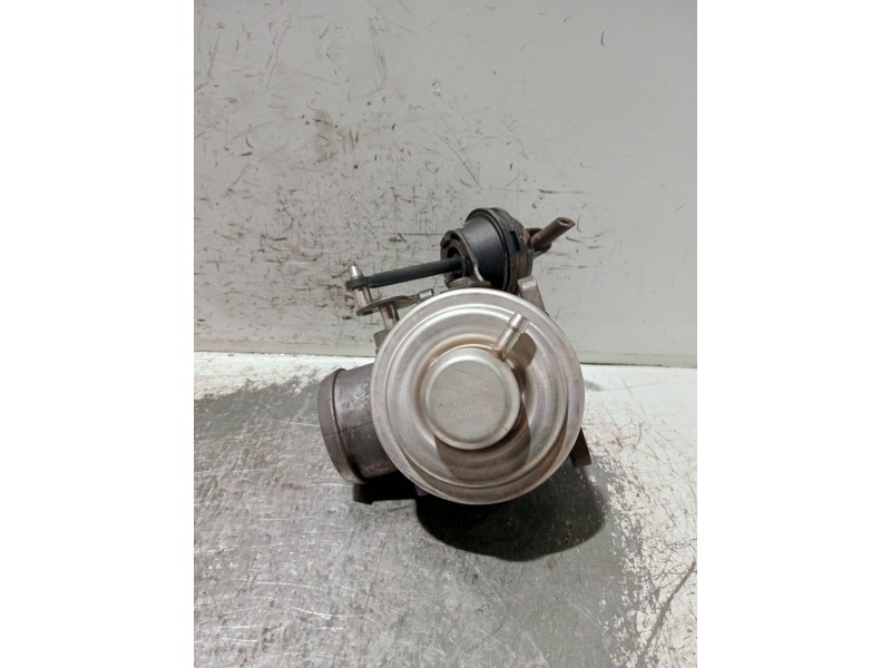 Recambio de valvula egr para seat leon (1m1) signo referencia OEM IAM 038129637B 038131501E 