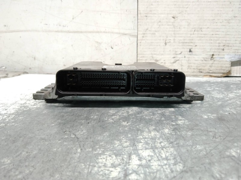 Recambio de centralita motor uce para renault vel satis (bj0) expression referencia OEM IAM 8200508367 8200175016 EWR20001