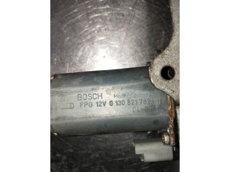 Recambio de elevalunas delantero derecho para citroen xsara picasso referencia OEM IAM 0130821762  