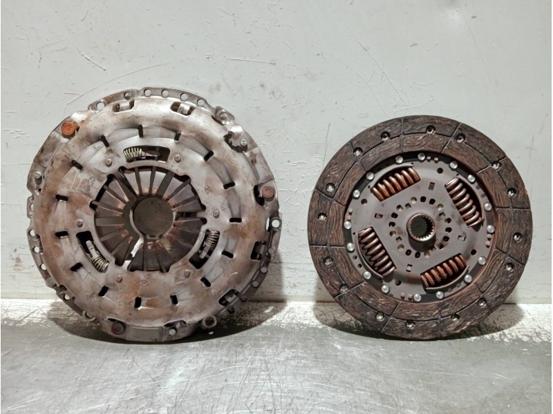 Recambio de kit embrague para ford transit caja cerrada, media (fy) (2000 =>) referencia OEM IAM 3000951775  