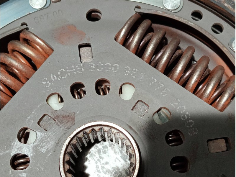 Recambio de kit embrague para ford transit caja cerrada, media (fy) (2000 =>) referencia OEM IAM 3000951775  