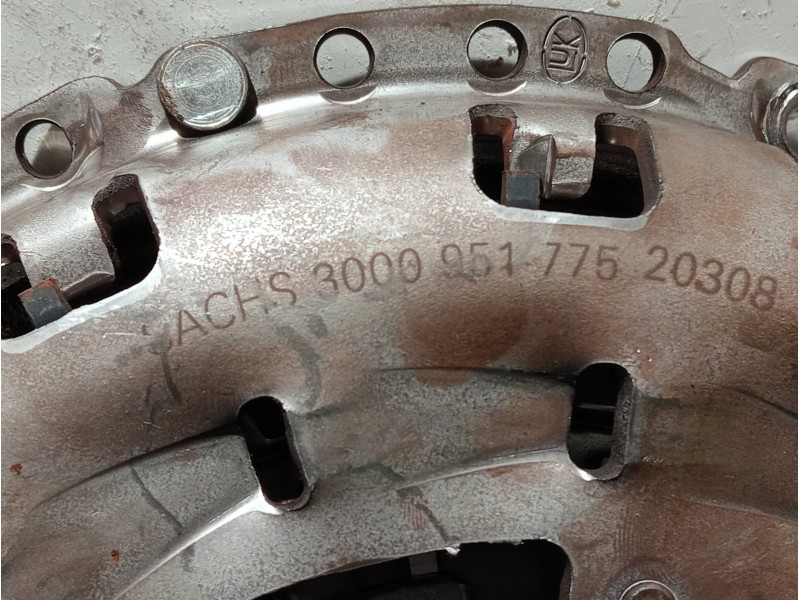 Recambio de kit embrague para ford transit caja cerrada, media (fy) (2000 =>) referencia OEM IAM 3000951775  