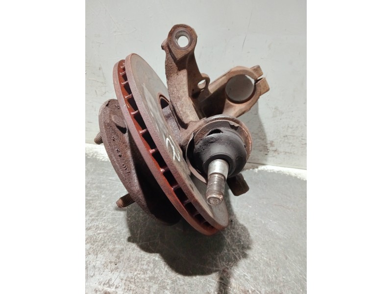 Recambio de mangueta delantera izquierda para ford transit caja cerrada, media (fy) (2000 =>) referencia OEM IAM YC153K186AJ  