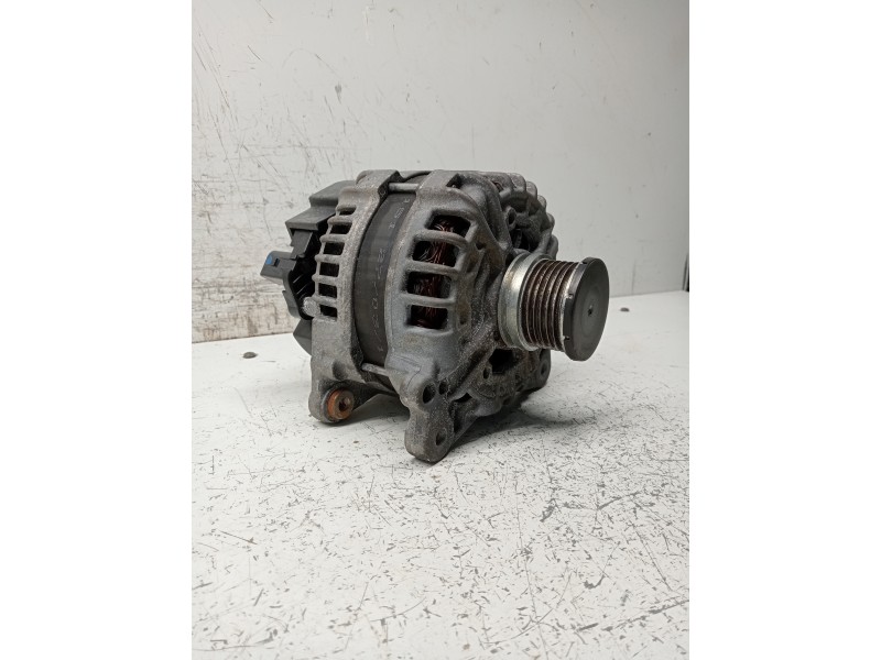 Recambio de alternador para audi a4 avant (8k5) (2008) referencia OEM IAM 0125711130 04L903017D 