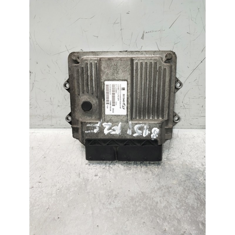 Recambio de centralita motor uce para renault megane i fase 2 berlina (ba0) referencia OEM IAM 55194018 7160013305 MJD6O2C1