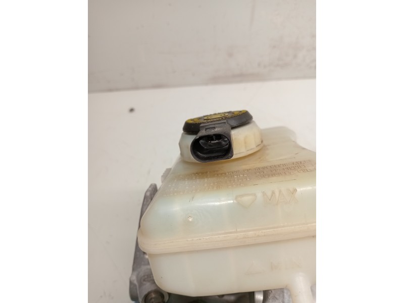 Recambio de bomba freno para audi a4 avant (8k5) (2008) referencia OEM IAM 8K0611301A  