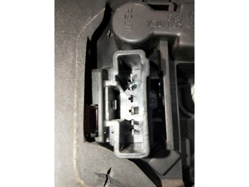 Recambio de piloto trasero derecho para peugeot 206 berlina referencia OEM IAM   