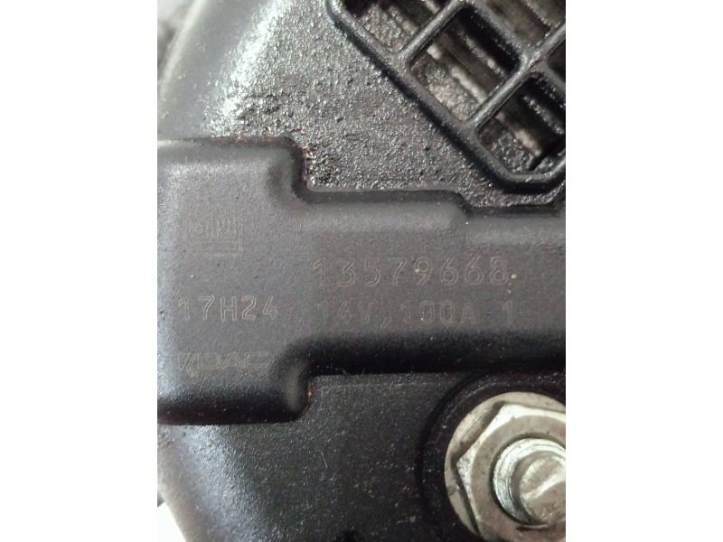 Recambio de alternador para opel insignia berlina referencia OEM IAM 13579668  