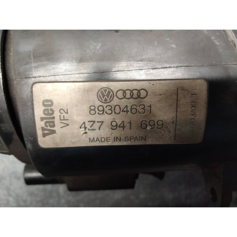 Recambio de faro antiniebla izquierdo para audi a6 avant (4b5) 2.5 tdi quattro referencia OEM IAM 89304631 4Z7941699 