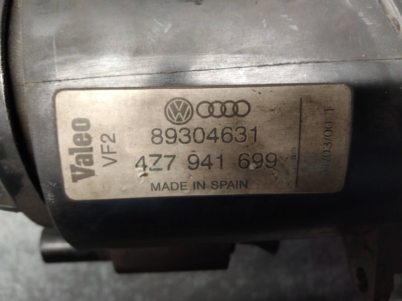 Recambio de faro antiniebla izquierdo para audi a6 avant (4b5) 2.5 tdi quattro referencia OEM IAM 89304631 4Z7941699 