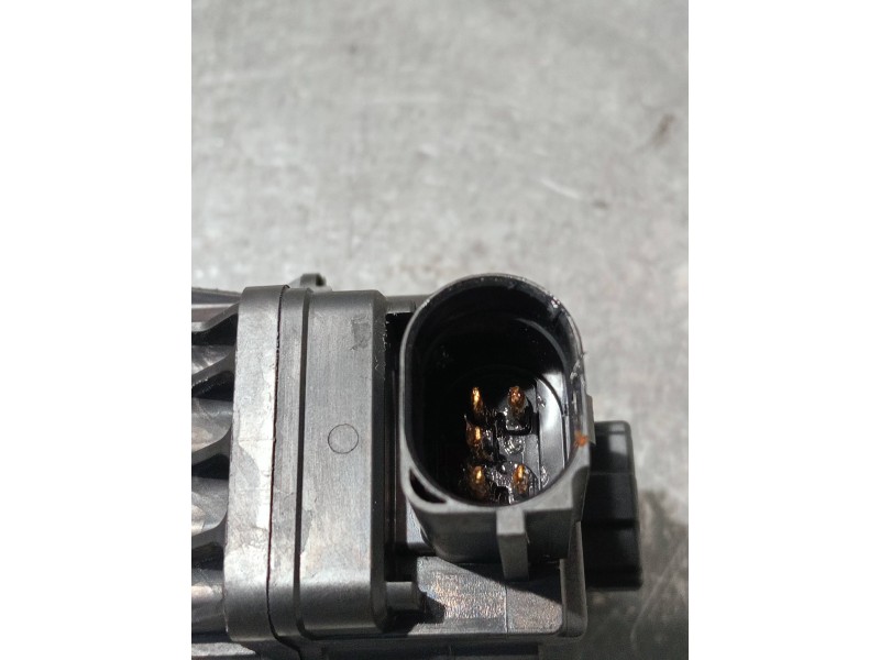 Recambio de valvula egr para opel insignia berlina referencia OEM IAM 55566052 K5T70977 