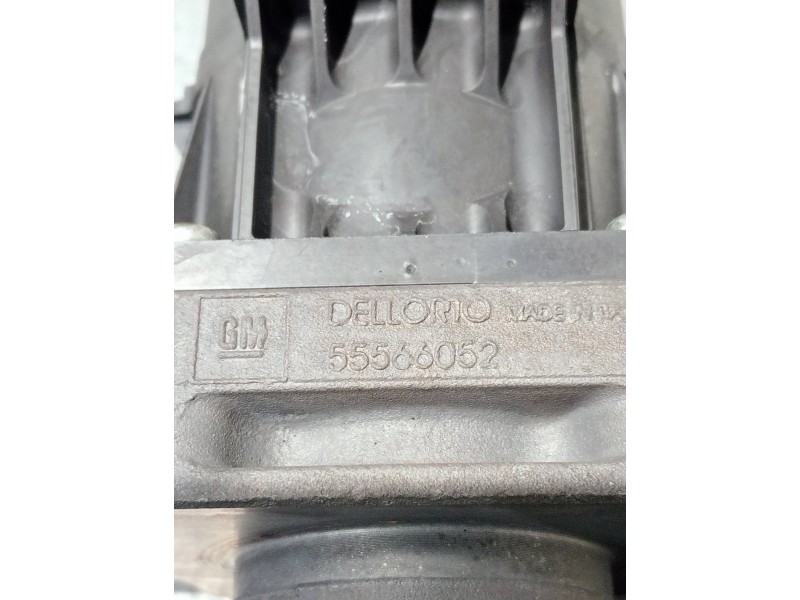 Recambio de valvula egr para opel insignia berlina referencia OEM IAM 55566052 K5T70977 