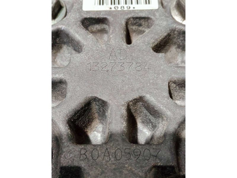 Recambio de bomba direccion para opel insignia berlina referencia OEM IAM AD13273784  