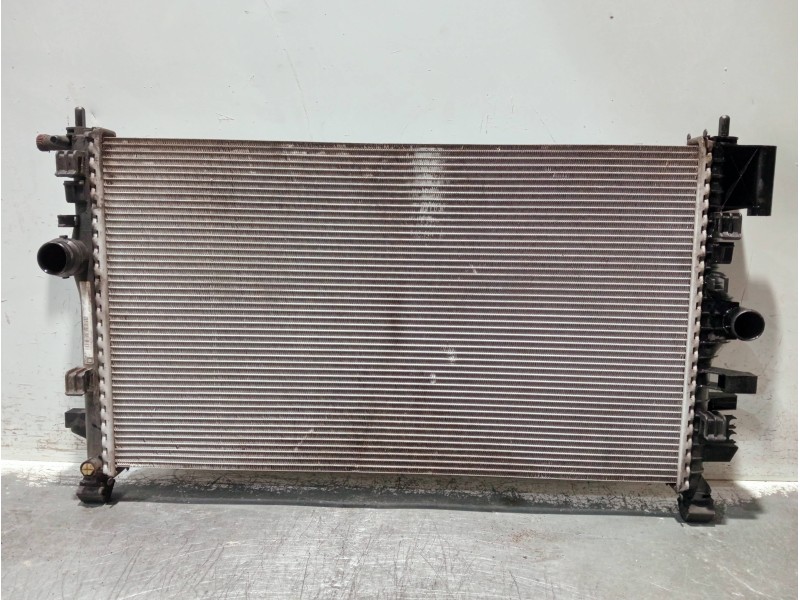 Recambio de radiador agua para opel insignia berlina referencia OEM IAM 13241725 S8112001 