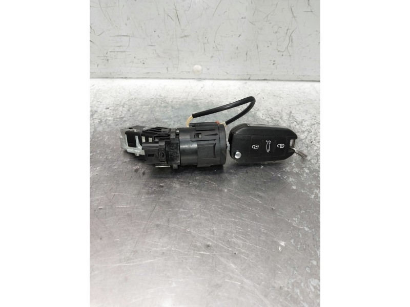 Recambio de conmutador de arranque para citroen c4 cactus referencia OEM IAM 9663123380  