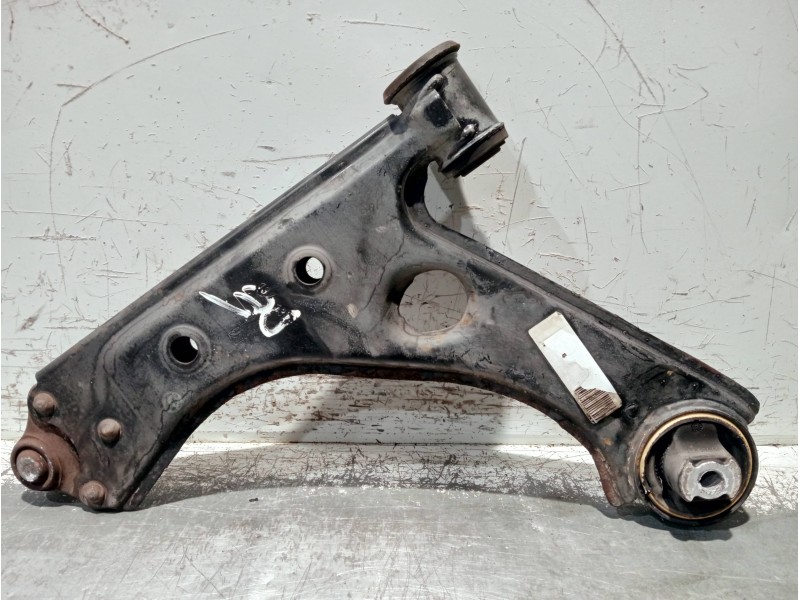 Recambio de brazo suspension inferior delantero derecho para fiat grande punto (199) referencia OEM IAM   