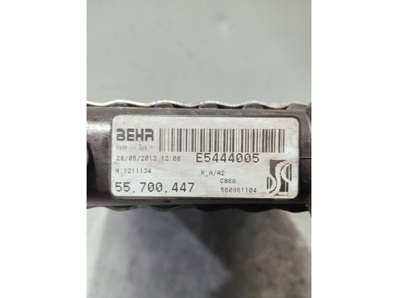 Recambio de radiador agua para fiat grande punto (199) referencia OEM IAM 55700447 E5444005 