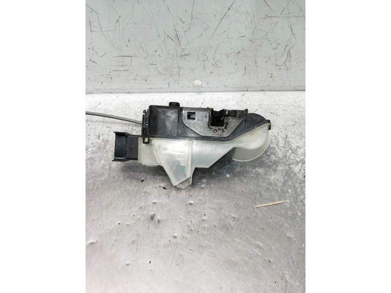 Recambio de motor cierre centralizado delantero izquierdo para citroen c4 cactus referencia OEM IAM 16943316 3278A0625L1 5P