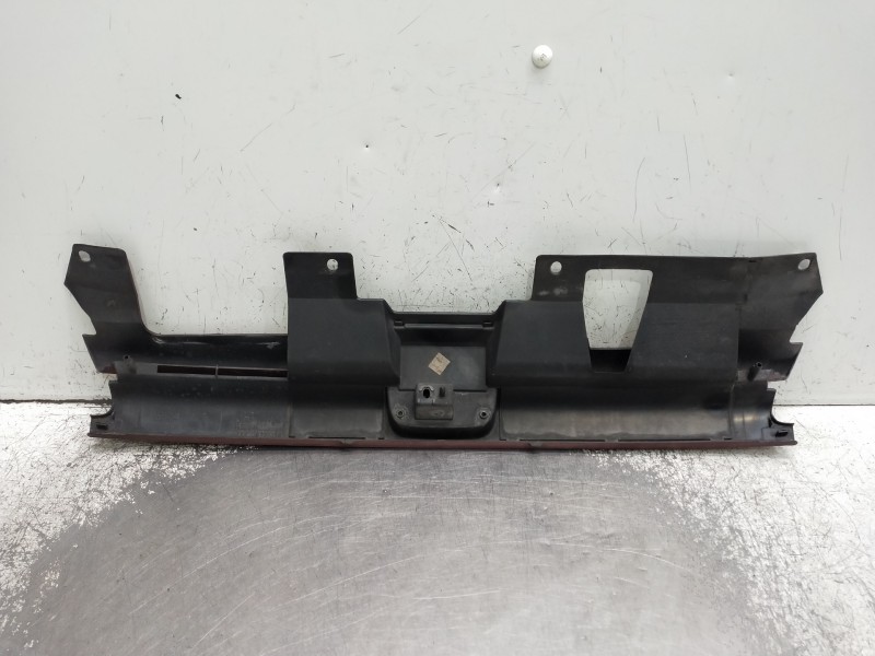 Recambio de rejilla delantera para peugeot 306 berlina 3/5 puertas (s1) referencia OEM IAM   
