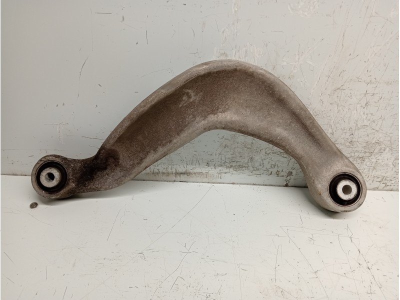 Recambio de brazo suspension superior trasero derecho para audi a4 avant (8k5) (2008) referencia OEM IAM 8K0505324H  