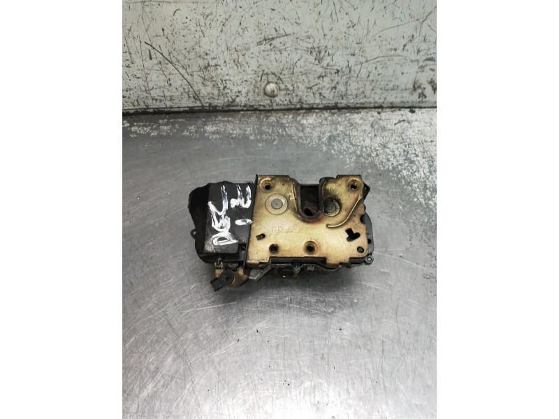 Recambio de motor cierre centralizado delantero izquierdo para peugeot 306 berlina 3/5 puertas (s1) referencia OEM IAM   