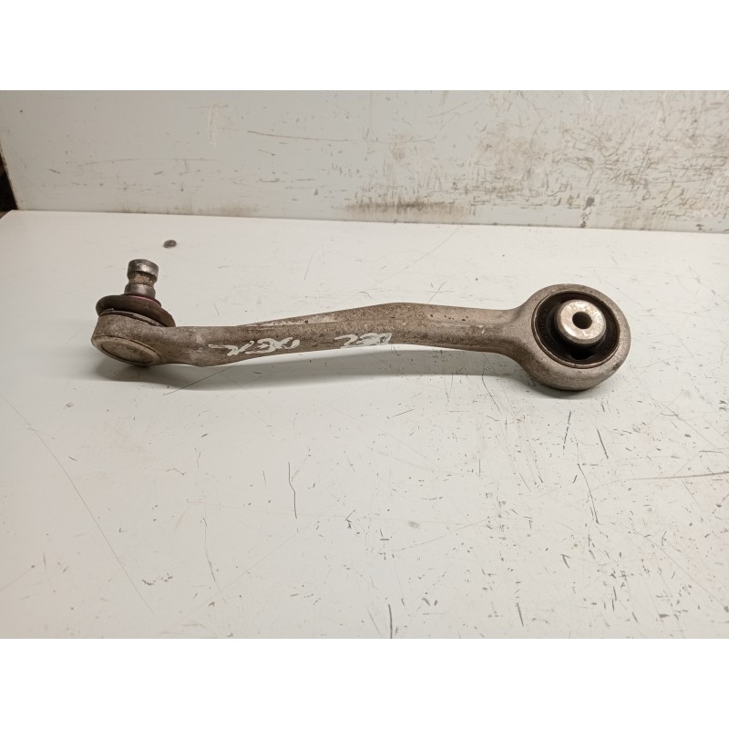 Recambio de brazo suspension superior delantero derecho para audi a4 avant (8k5) (2008) referencia OEM IAM   