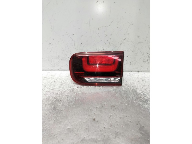 Recambio de piloto trasero derecho interior para citroen c4 cactus referencia OEM IAM 9821352180  