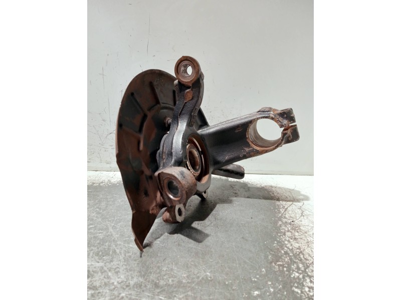 Recambio de mangueta delantera izquierda para seat ibiza (6j5) referencia OEM IAM 6R0615311  