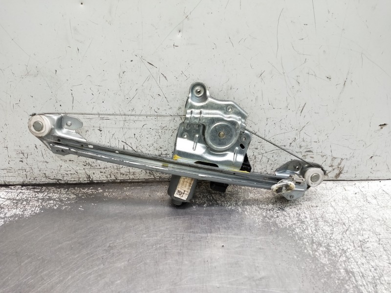 Recambio de elevalunas trasero derecho para opel astra h ber. referencia OEM IAM 13100424 992419101 5P Recambio de elevalunas trasero derecho para opel astra h ber. referencia OEM IAM 13100424 992419101 5P